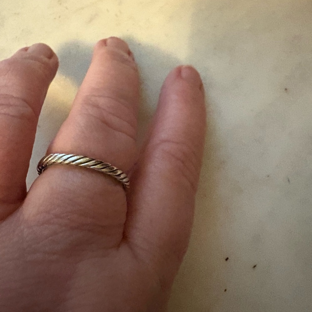 GUC David Yurman band ring. .925. Size 8.5 almost 9 - Picture 5 of 9